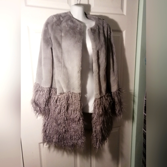 Regal Faux Lamb 🐑 Sweater Coat - Picture 3 of 10